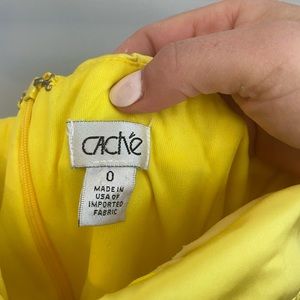 Bright yellow Size 0 Body Con Cache Dress